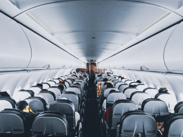 Protocolos de bioseguridad para viajar en avión