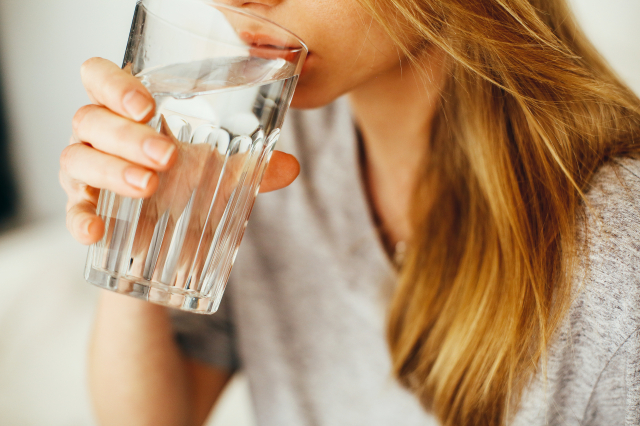 Beneficios de tomar agua para nuestro cuerpo