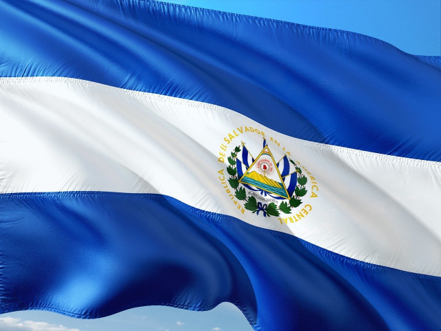 Calendario 2021 de efemérides y festivos de julio en El Salvador