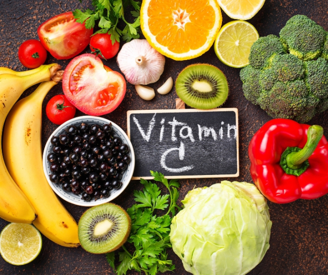 ¿Cuáles son los beneficios de la vitamina C?