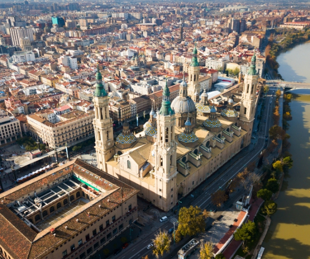 ¿Qué hacer en un viaje por Zaragoza, España?