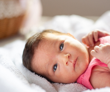 ¿Cómo estimular a un bebé en su primer mes?