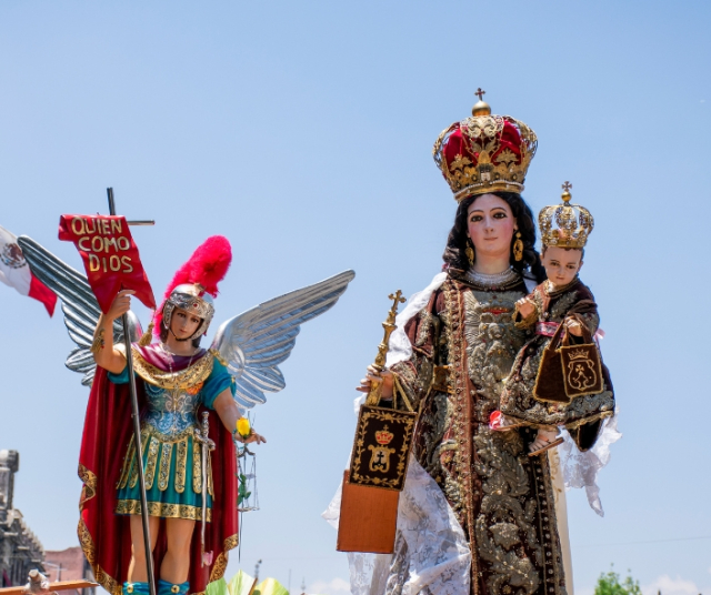 Cómo se celebra la festividad de la Virgen del Carmen en Chile