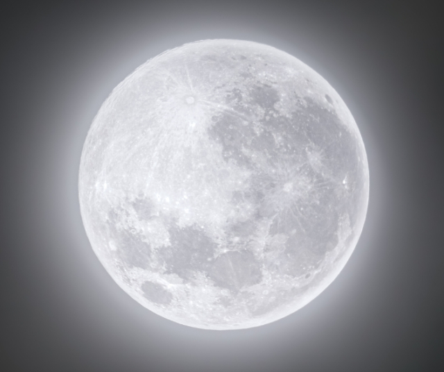Lunar Calendar for April 2024 