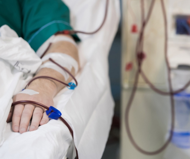 What are dialysis and what types exist? 