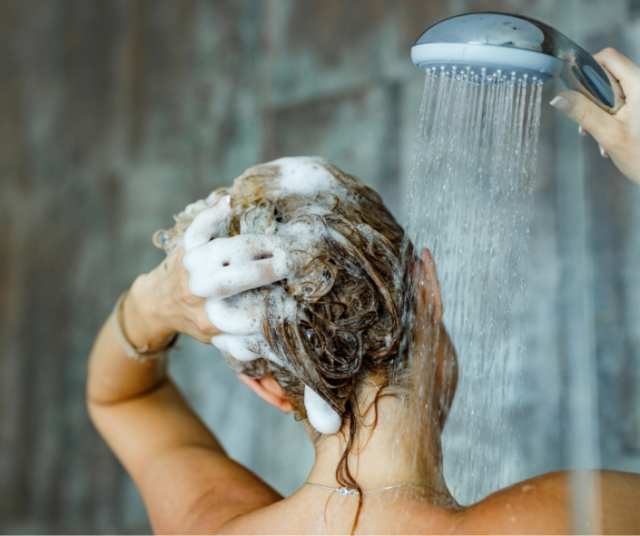 What are the benefits of onion shampoo? 