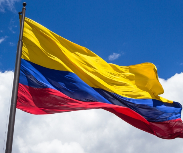 How is Independence Day celebrated in Colombia? 