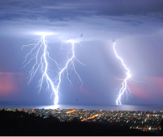 How do thunderstorms occur? 